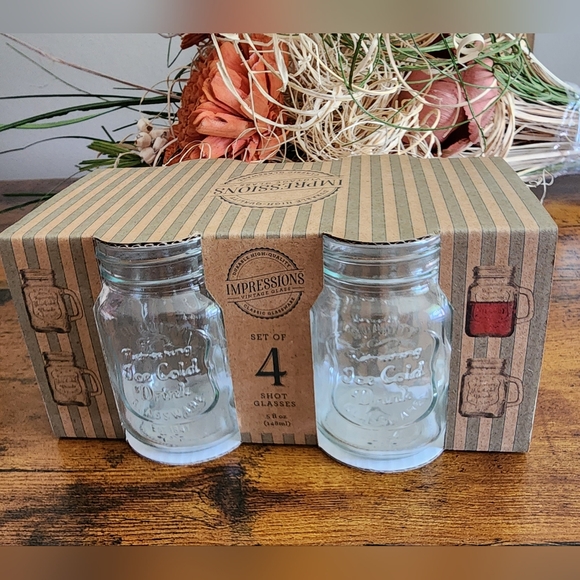 Impressions Other - New Impressions Glass Jar Shot Glasses.